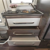 Los muebles de rv modificaron el gabinete de cocina de aluminio modificado para requisitos particulares del camper con el artículo de múltiples capas de los cajones